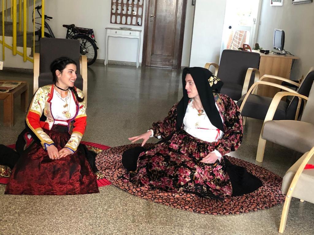 Hotel L'Ancora 라 칼레타 외부 사진