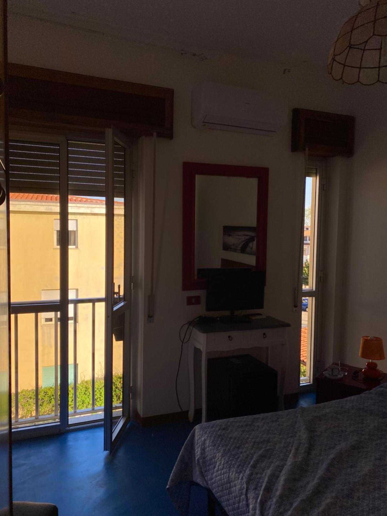 Hotel L'Ancora 라 칼레타 외부 사진